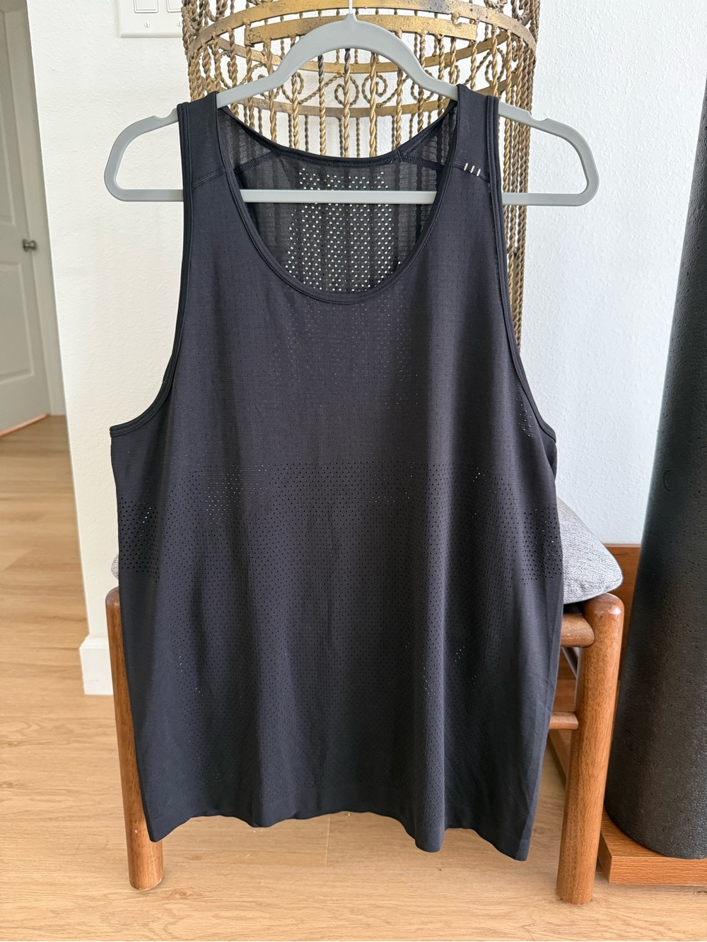 Lululemon Black perforated athletic tank top